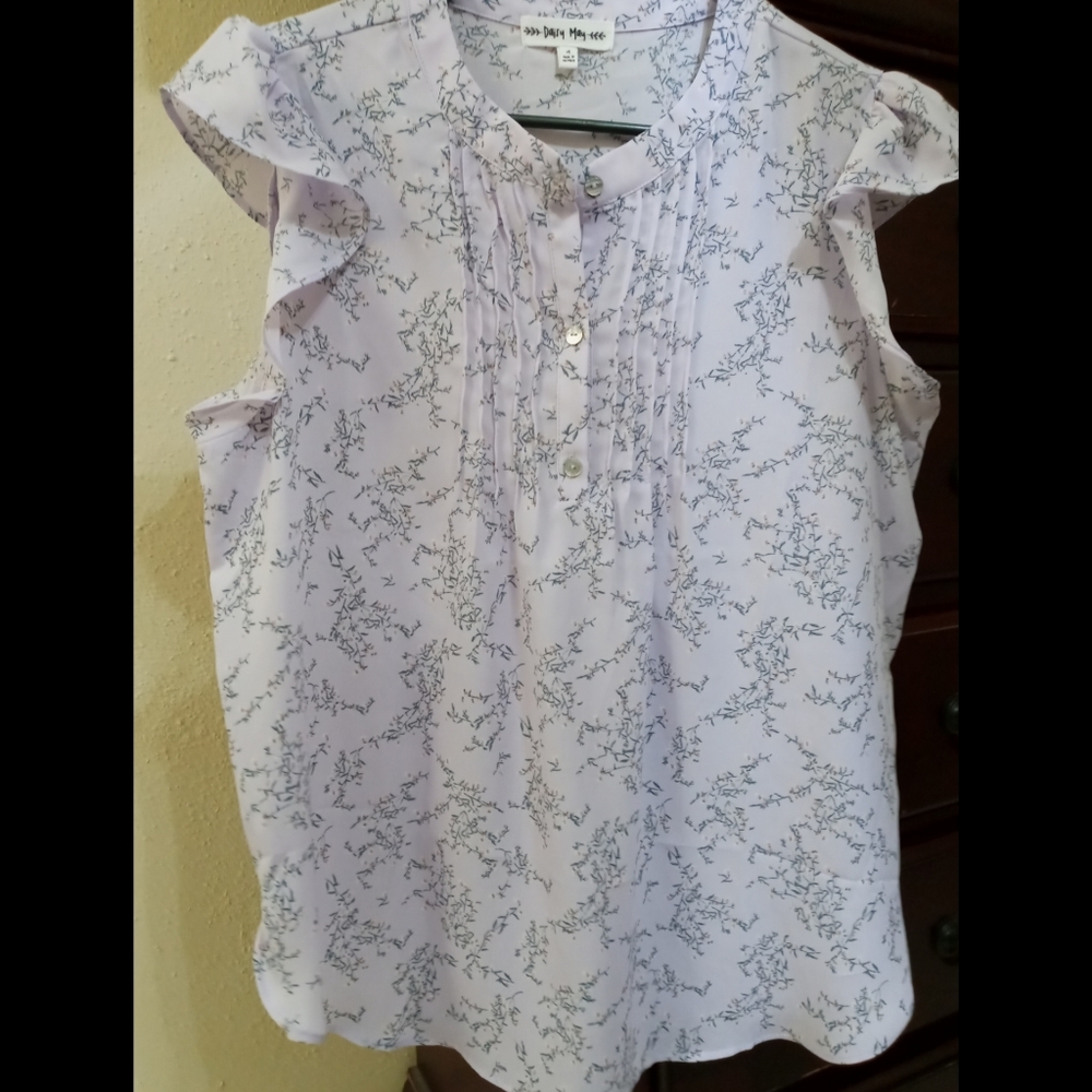 Daisy may lilac blouse